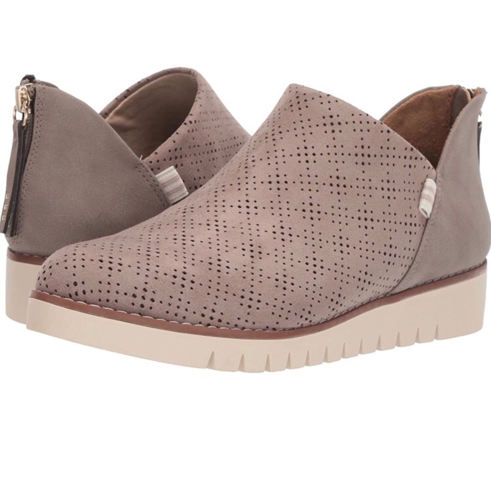 Dr Scholl’s loafers slips ons